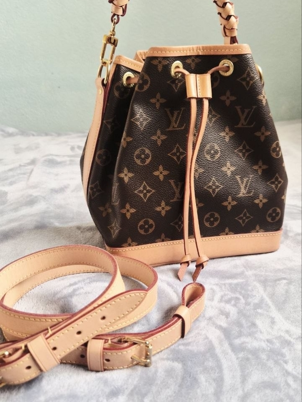 Authentic Louis Vuitton Noé BB Monogram Canvas